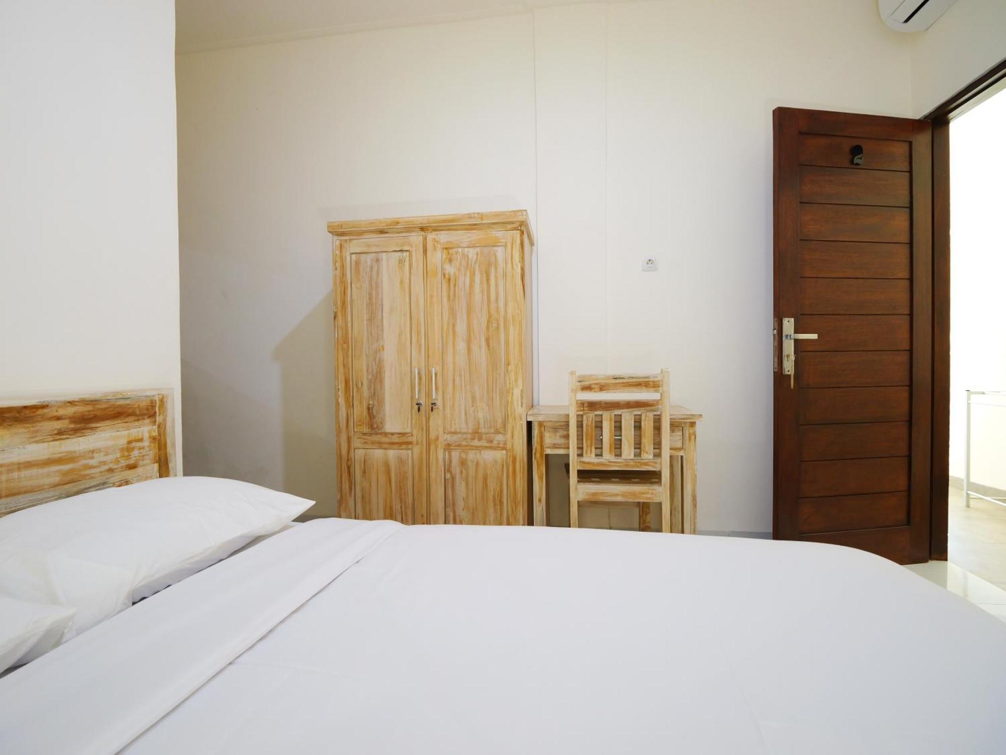 Ken Ken Guest House スミニャック エクステリア 写真
